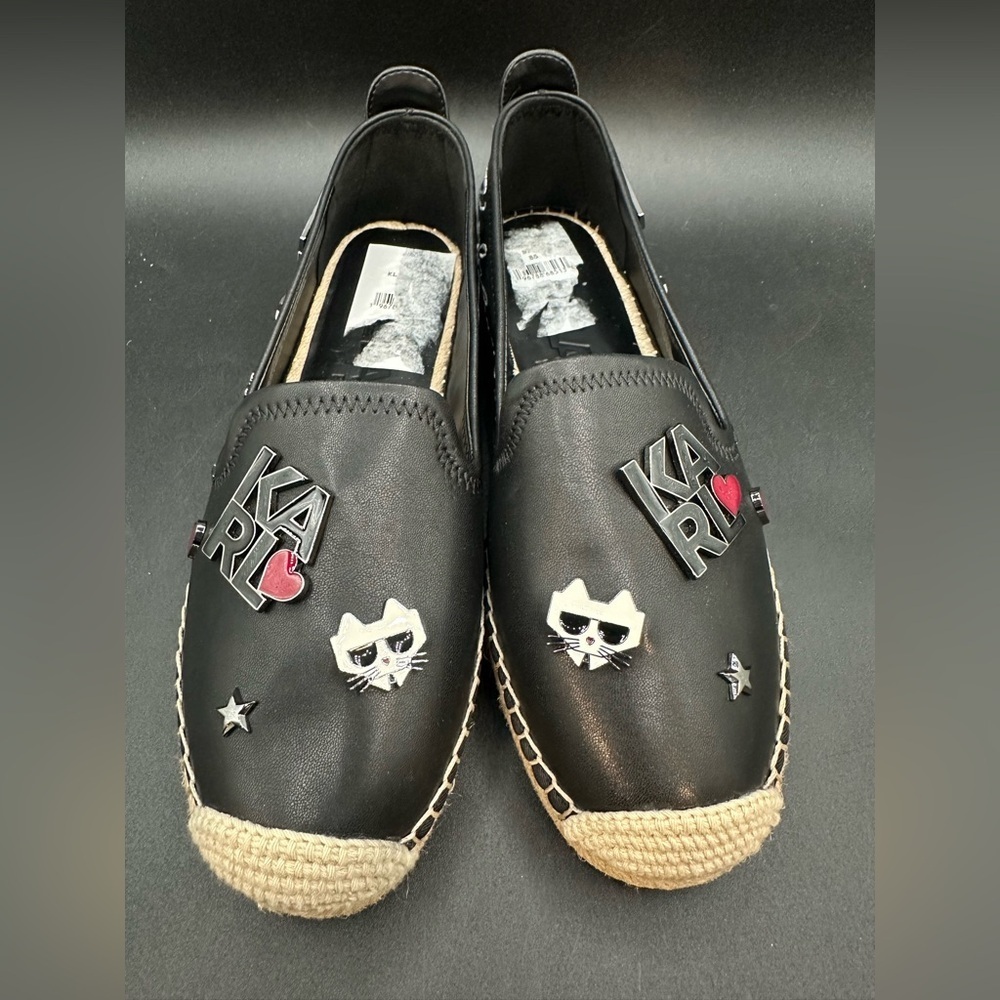NWOB KARL LAGERFELD Malvie Logo Embellished Espadrilles Enamel Pins Black 8.5 - Picture 2 of 7
